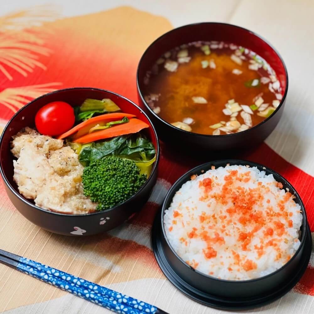 bento prepared in bowl bento box