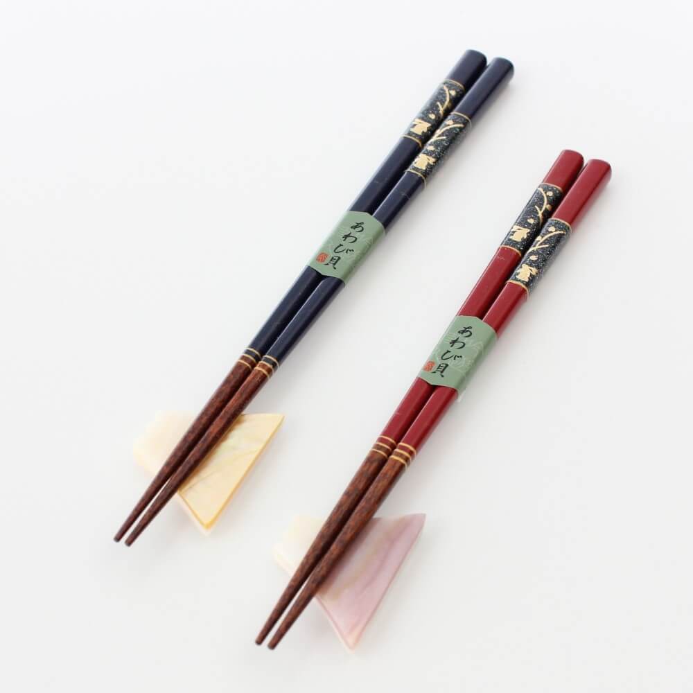 black red usagi chirashi chopsticks on rests