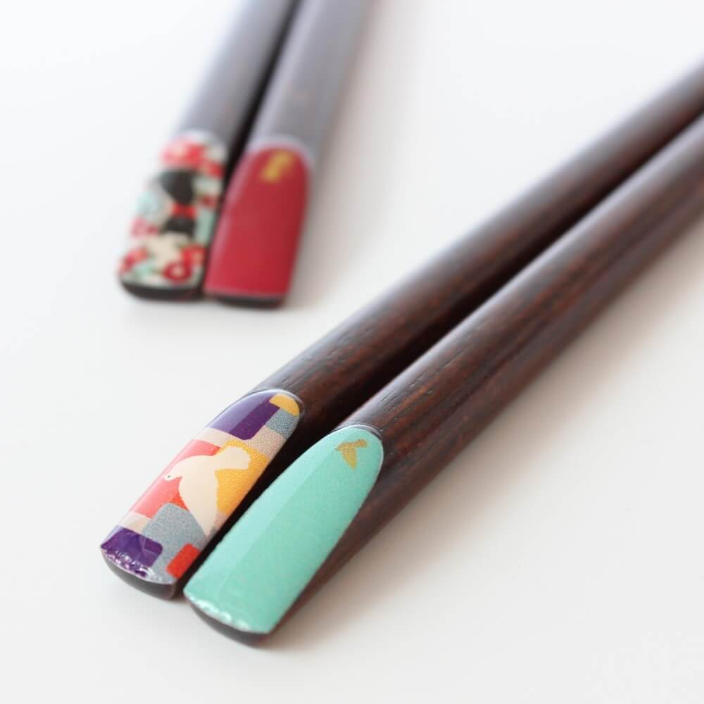 close up handle tip canary design chopsticks