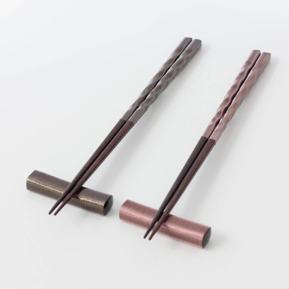 kasane chopsticks on rests