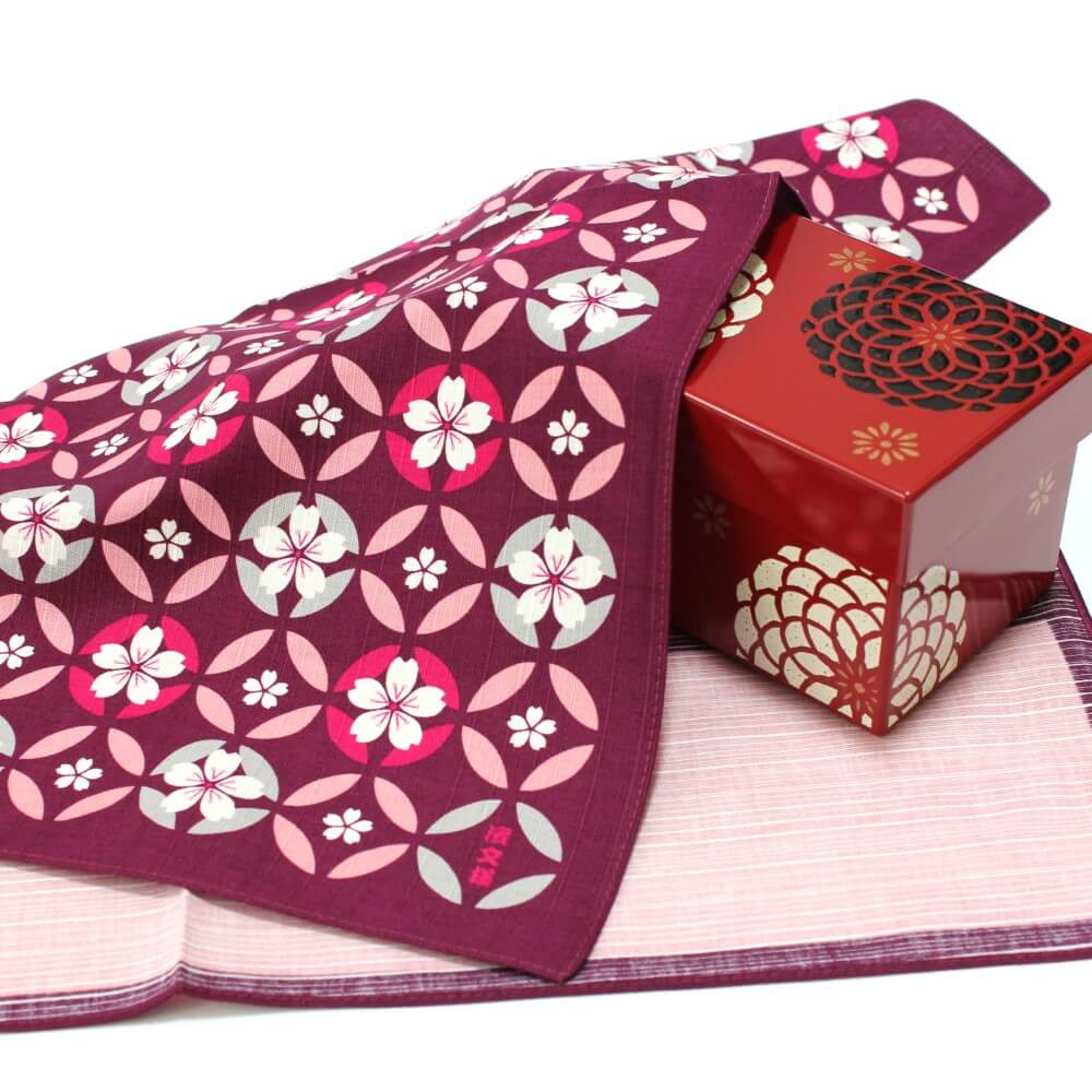 shippou zakura furoshiki covering red bento box