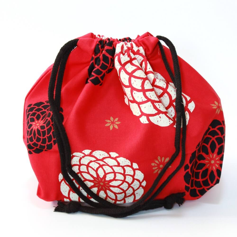 side profile bento lunch bag momoka red