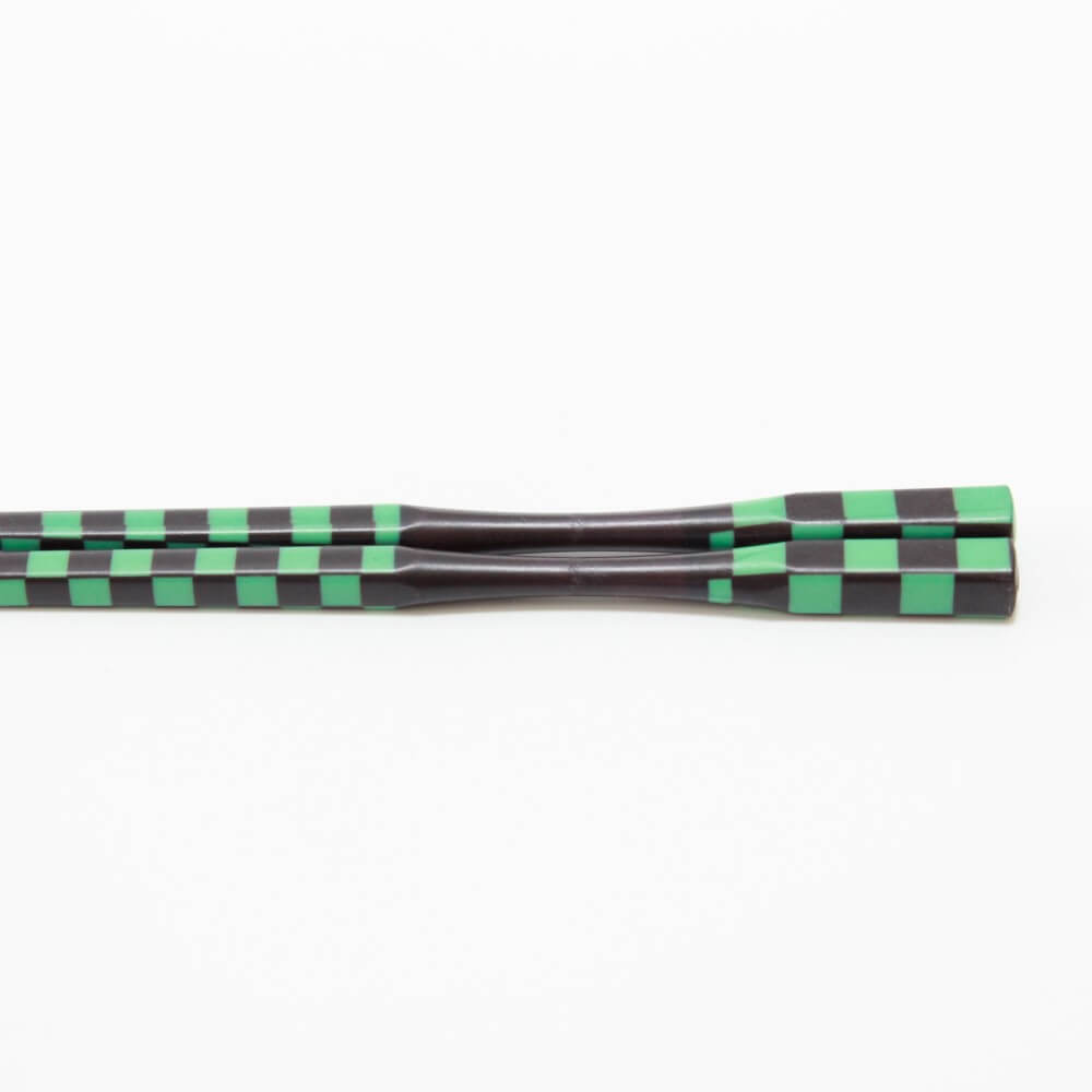 side profile curved neck green ichimatsu chopsticks